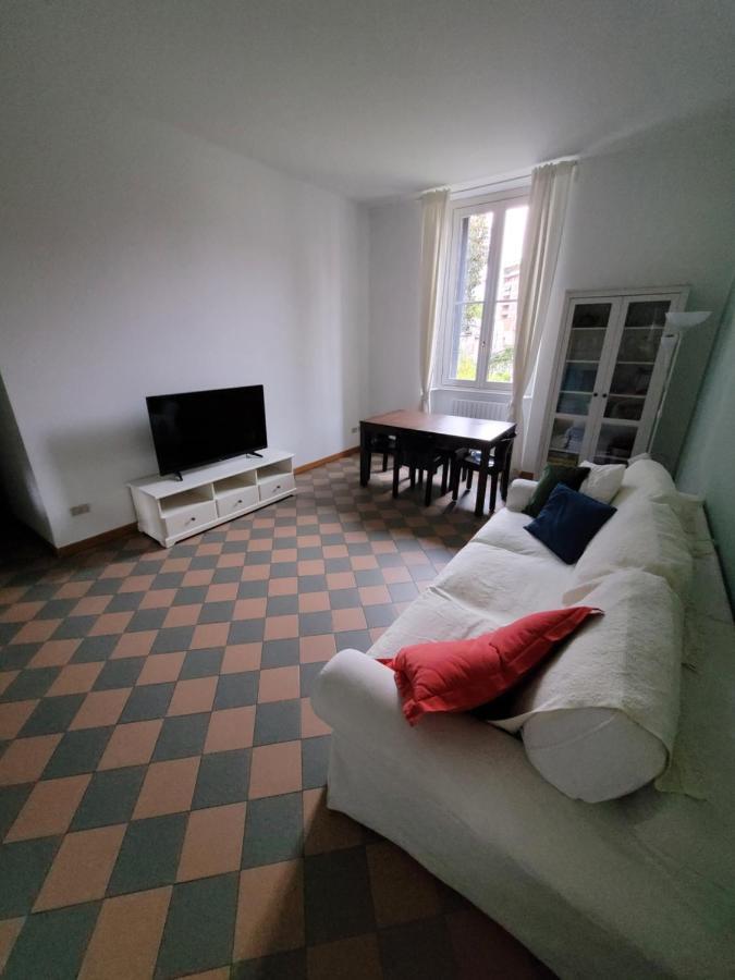 Trilocale In Villa Signorile — Photos 1